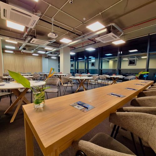 le workspace by the docks