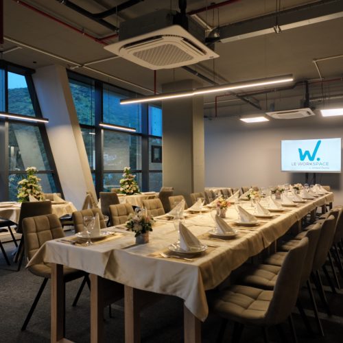 le workspace by the docks