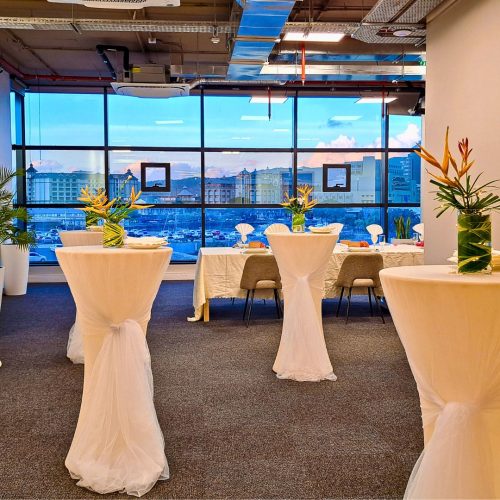 Small office space for rent in Mauritius with panoramic views at Le Workspace The Docks